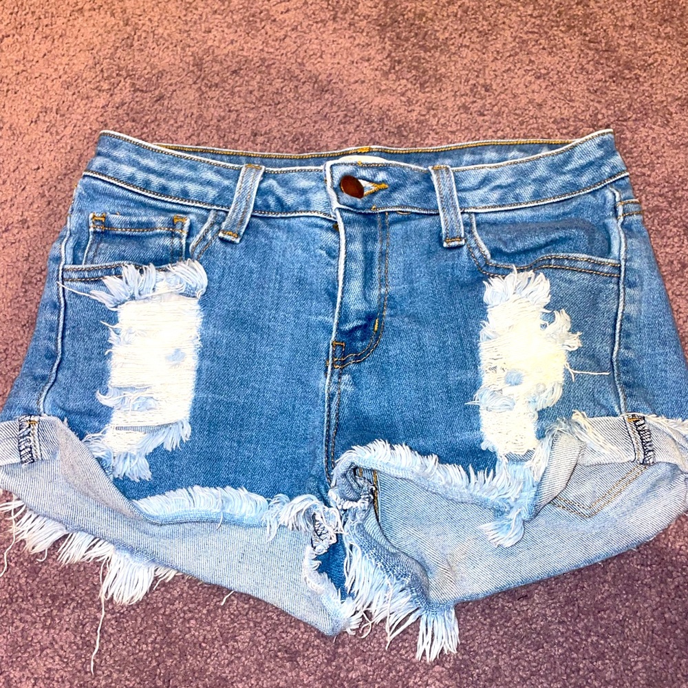 ripped denim shorts - Picture 2 of 3